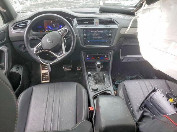 2022 VOLKSWAGEN TIGUAN