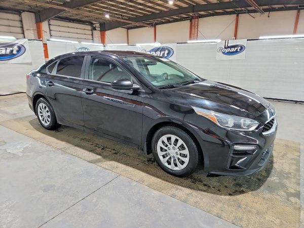 2021 KIA FORTE FE, LXS