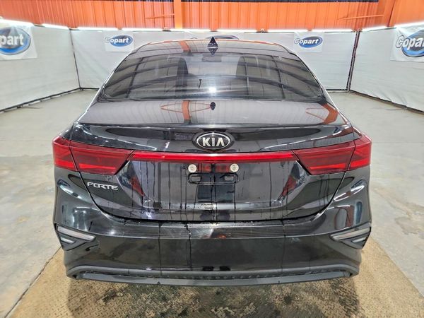 2021 KIA FORTE FE, LXS