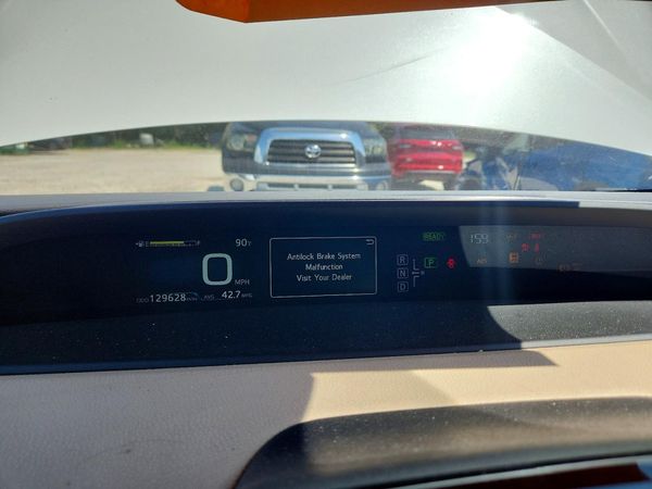2017 TOYOTA PRIUS