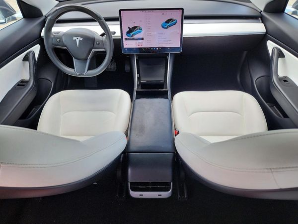 2019 TESLA MODEL 3