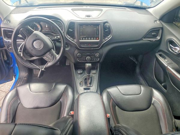 2019 JEEP CHEROKEE TRAILHAWK 4X4