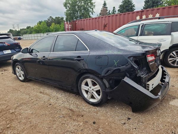 2012 TOYOTA CAMRY