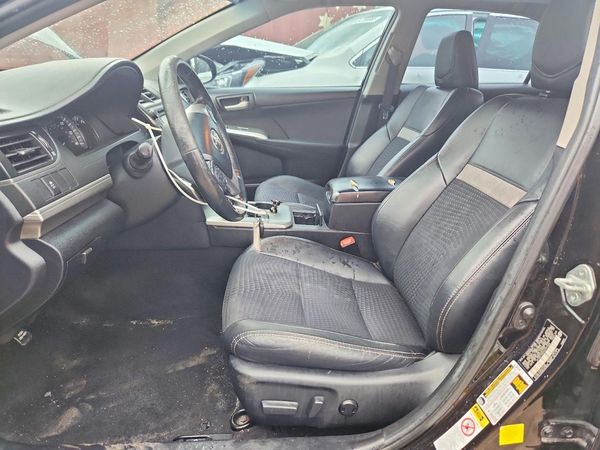 2012 TOYOTA CAMRY