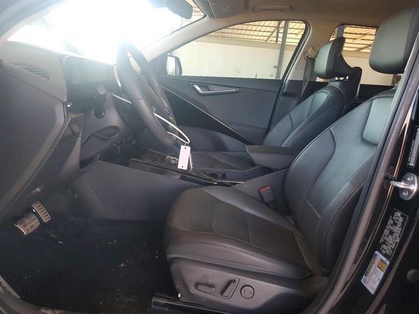 2024 KIA NIRO