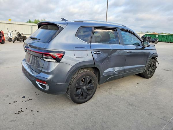 2025 VOLKSWAGEN TAOS SE