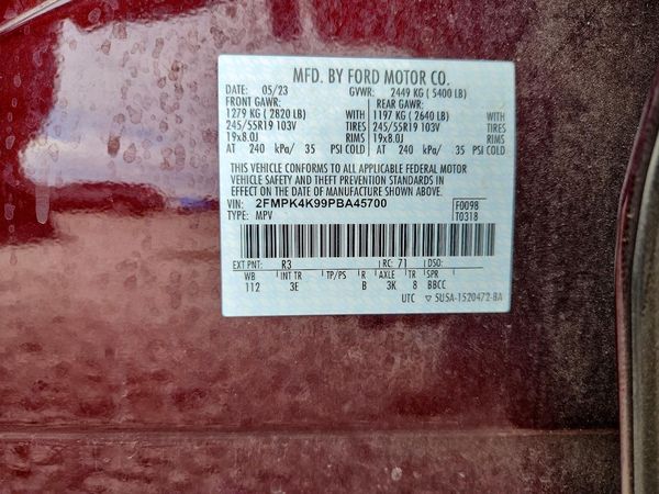 2023 FORD EDGE Titanium