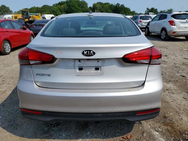 2018 KIA FORTE LX Pop,S,EX