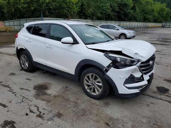 2018 HYUNDAI TUCSON SE Standard
