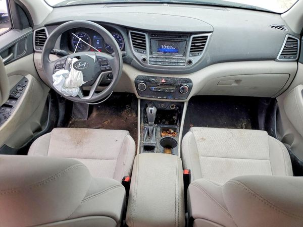 2018 HYUNDAI TUCSON SE Standard