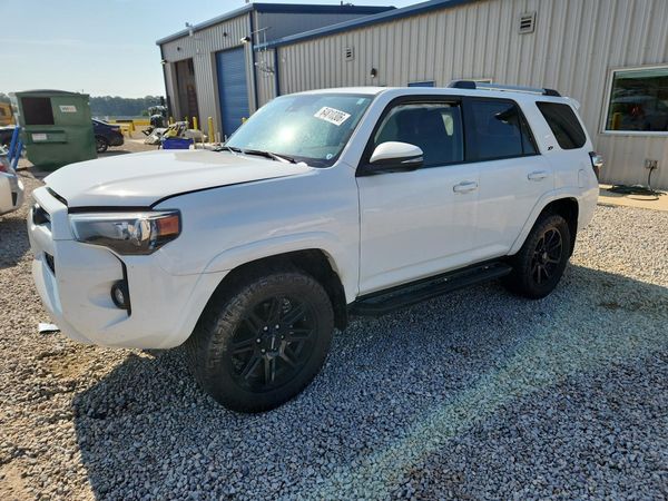 2024 TOYOTA 4RUNNER SR5 Prem