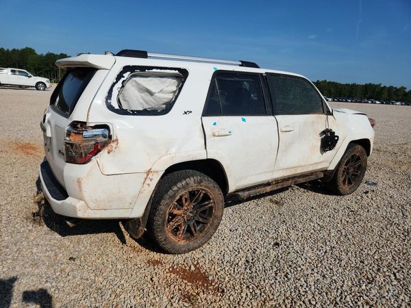2024 TOYOTA 4RUNNER SR5 Prem