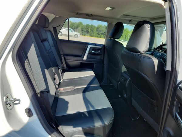 2024 TOYOTA 4RUNNER SR5 Prem