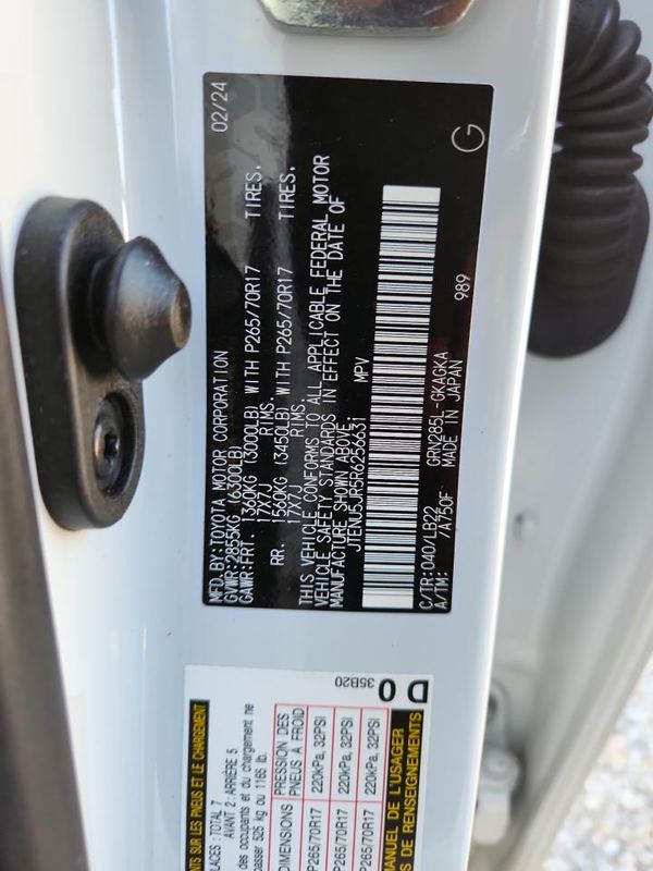 2024 TOYOTA 4RUNNER SR5 Prem