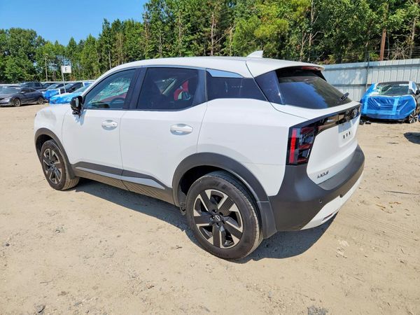 2025 NISSAN KICKS SV