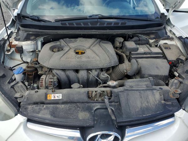 2016 HYUNDAI ELANTRA