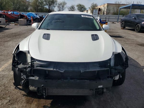 2019 KIA STINGER