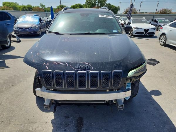 2021 JEEP CHEROKEE LATITUDE LUX 4X2