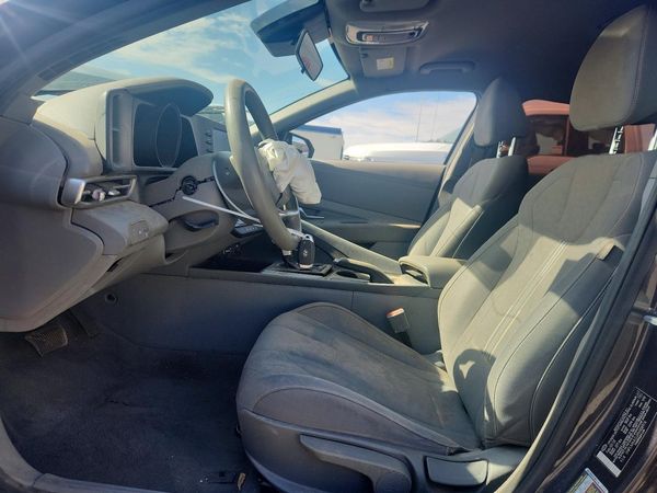 2023 HYUNDAI ELANTRA SEL — DENT