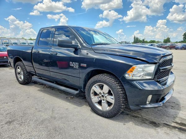 2019 RAM 1500 CLASSIC Tradesman, ST