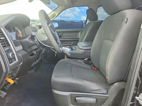 2019 RAM 1500 CLASSIC Tradesman, ST
