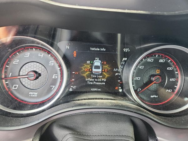 2023 DODGE CHARGER SXT