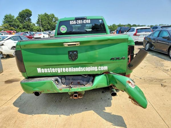 2013 RAM 1500 ST