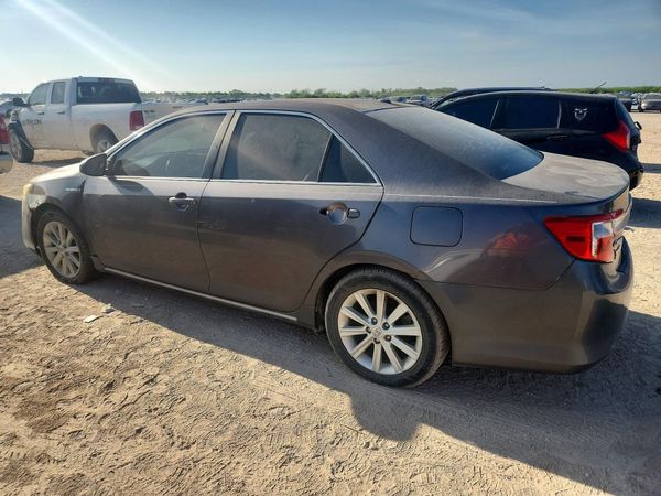 2013 TOYOTA CAMRY SOLA Hybrid