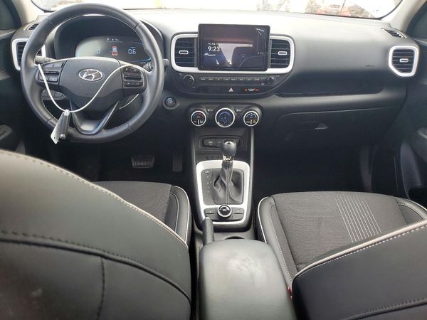 2025 HYUNDAI VENUE SEL, Limited
