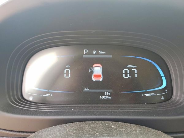 2025 HYUNDAI VENUE SEL, Limited
