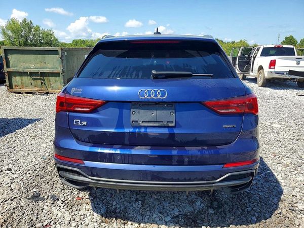 2022 AUDI Q3