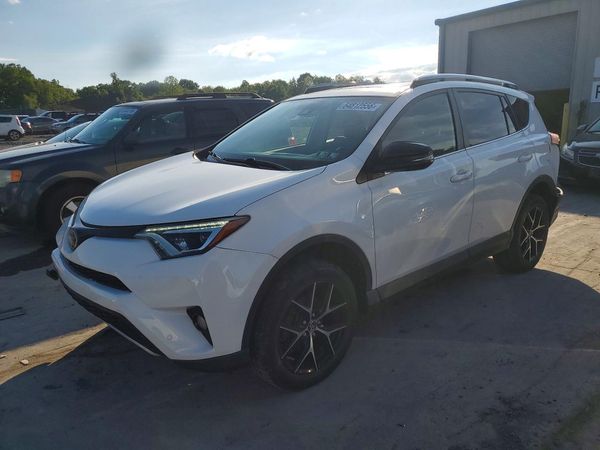 2017 TOYOTA RAV4 SE