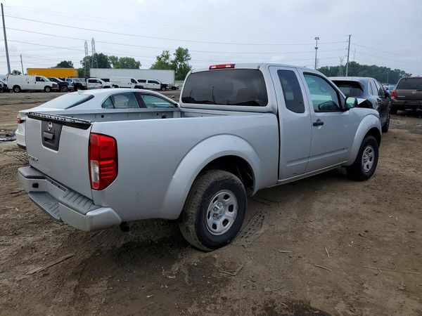 2018 NISSAN FRONTIER