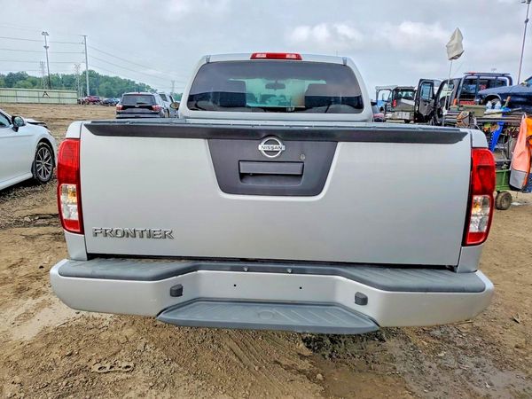 2018 NISSAN FRONTIER