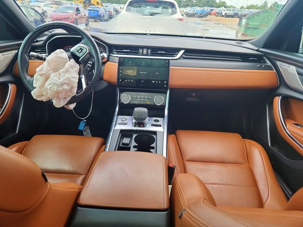 2021 JAGUAR XF