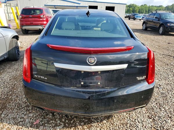 2015 CADILLAC XTS Luxury