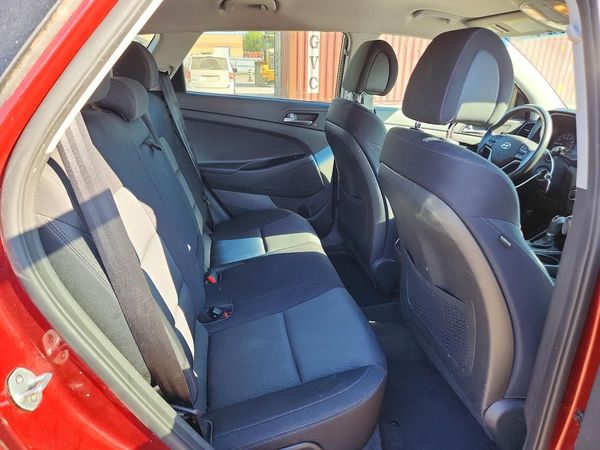 2016 HYUNDAI TUCSON