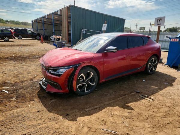 2022 KIA EV6