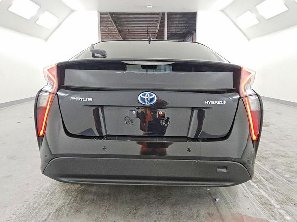 2018 TOYOTA PRIUS One/Two