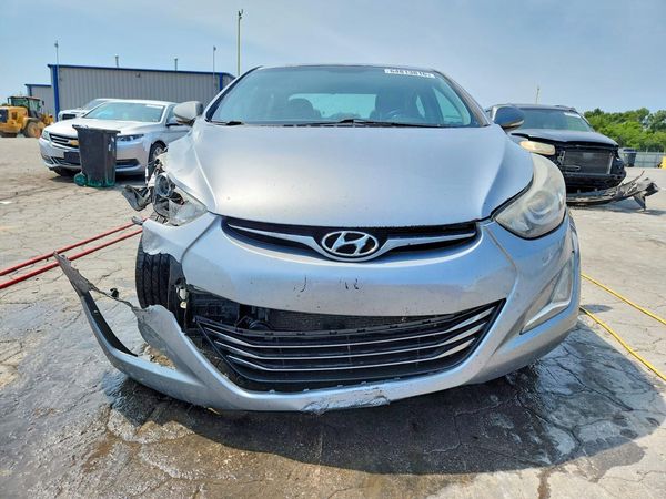2016 HYUNDAI ELANTRA