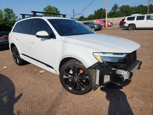 2025 AUDI Q7 PREMIUM PLUS