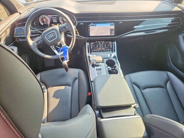 2025 AUDI Q7 PREMIUM PLUS