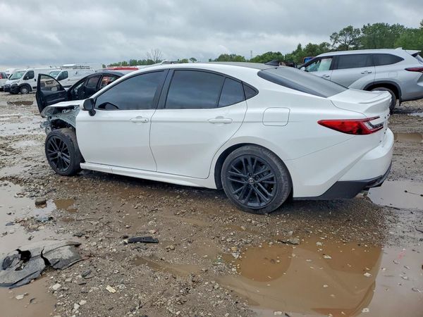 2025 TOYOTA CAMRY