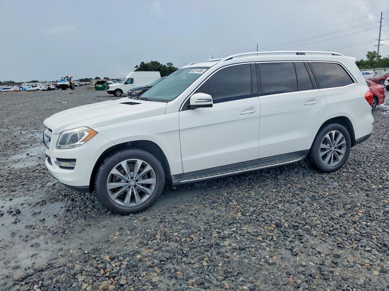 2015 MERCEDES-BENZ GL