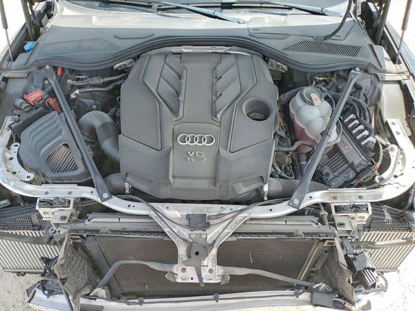 2019 AUDI A8