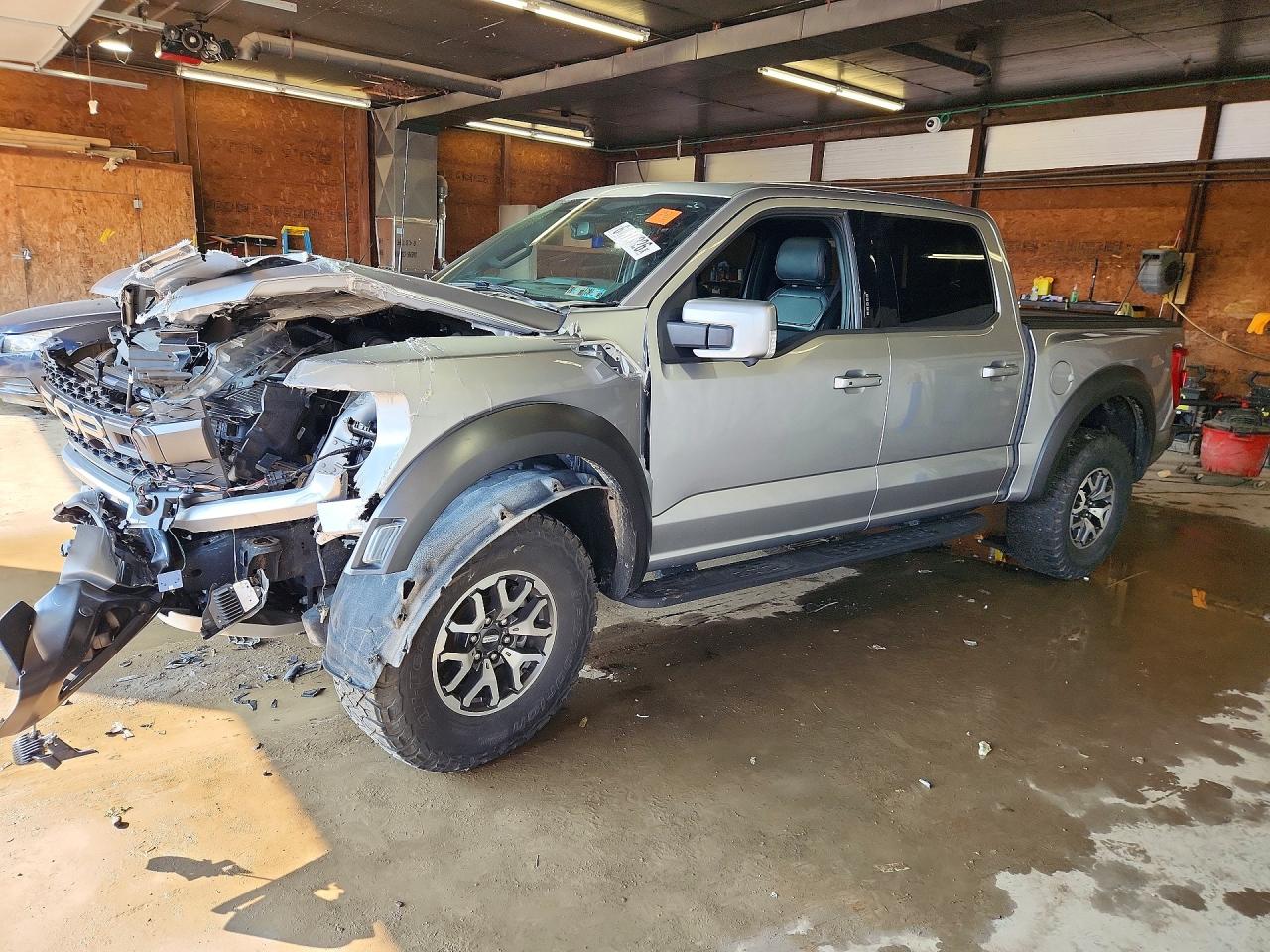 2023 FORD F150 SuperCrew-Raptor — Front 3/4