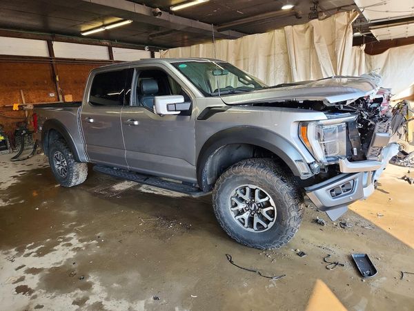 2023 FORD F150 SuperCrew-Raptor — Passenger 3/4