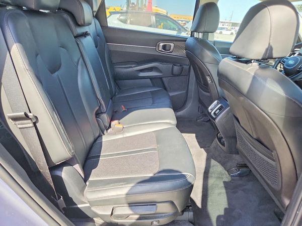 2021 KIA SORENTO