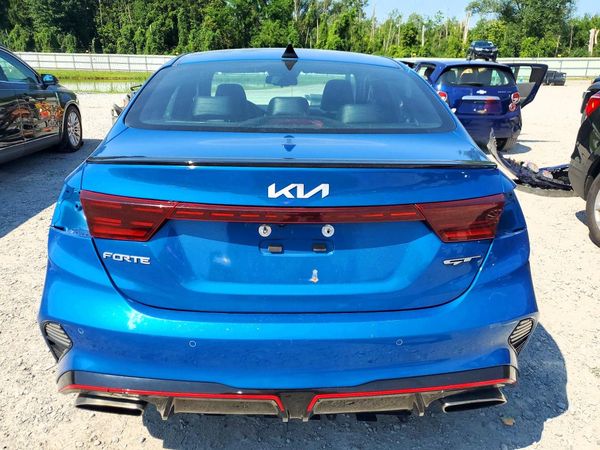 2022 KIA FORTE GT