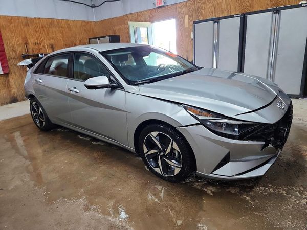 2023 HYUNDAI ELANTRA SEL w/Convenience Pkg